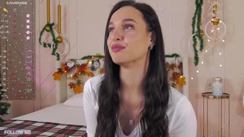 Snapshot of lolly_neal chatting on 14, 1, 2025 Lolly online show from 14, 1, 2025