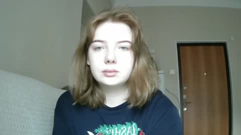 Snapshot of lollylol11 chatting on 8, 2, 2025 Lilly online show from 8, 2, 2025