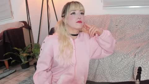 Lolly online show from 6, 4, 2026