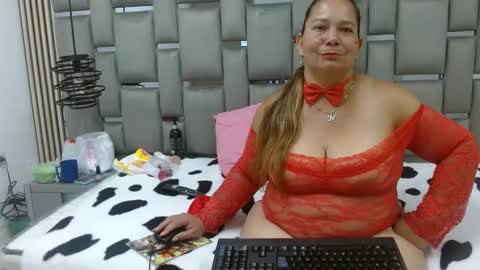 Snapshot of loly47 chatting on 18, 9, 2025 loly47 online show from 18, 9, 2025