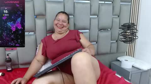 Snapshot of loly47 chatting on 2, 10, 2025 loly47 online show from 2, 10, 2025