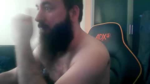 Snapshot of london_man1988 chatting on 2, 12, 2024 london_man1988 online show from 2, 12, 2024