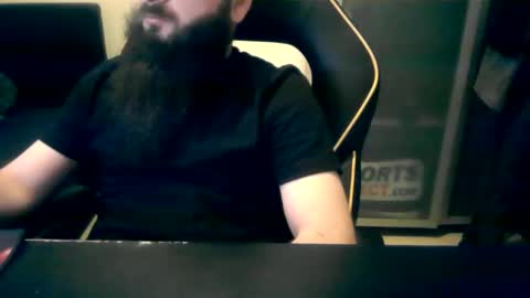 Snapshot of london_man1988 chatting on 7, 1, 2025 london_man1988 online show from 7, 1, 2025