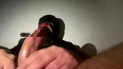 Snapshot of londonluxelad chatting on 22, 2, 2026 londonluxelad online show from 22, 2, 2026