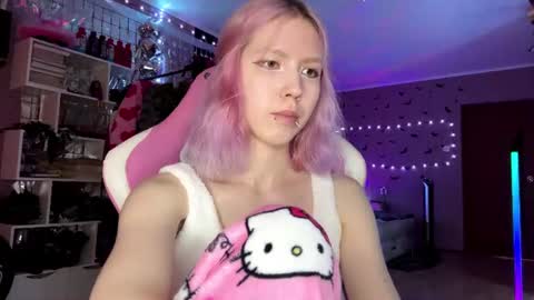 lone1y_bunny online show from 16, 7, 2026