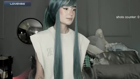 Snapshot of lonelly_lolly98 chatting on 8, 5, 2026 SABRINA online show from 8, 5, 2026