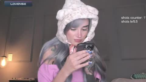 Snapshot of lonelly_lolly98 chatting on 15, 5, 2026 SABRINA online show from 15, 5, 2026
