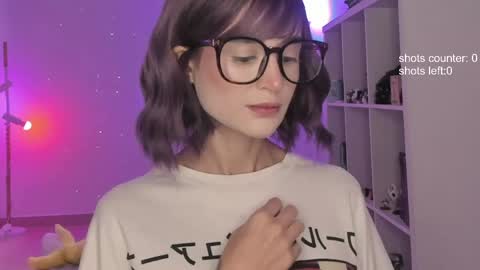Snapshot of lonelly_lolly98 chatting on 7, 6, 2026 SABRINA online show from 7, 6, 2026