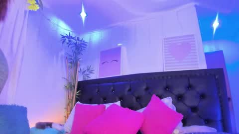 Jennifer  online show from 8, 1, 2025