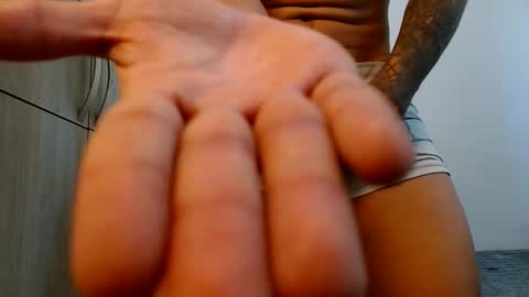 Snapshot of lonelydick2002 chatting on 19, 2, 2026 lonelydick2002 online show from 19, 2, 2026