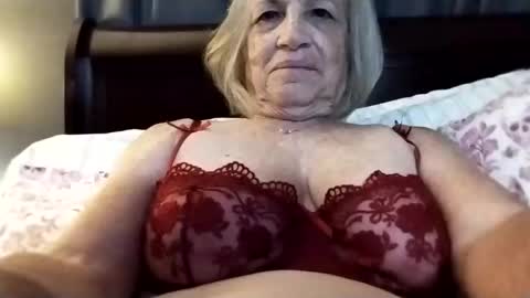 lonelylana1955 online show from 18, 10, 2025
