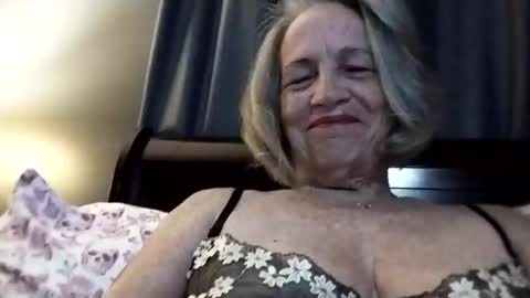 lonelylana1955 online show from 22, 10, 2025