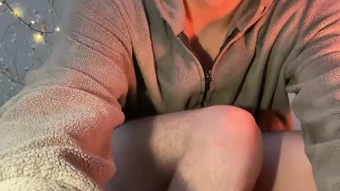 Snapshot of lonelysunset chatting on 1, 5, 2026 PVT AND MENU ACTIVE online show from 1, 5, 2026