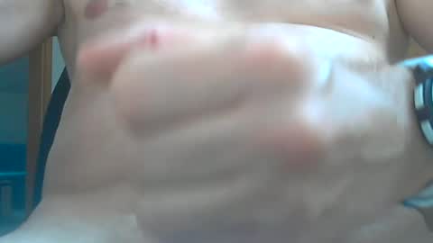 Snapshot of lonesomelust83 chatting on 18, 6, 2026 lonesomelust83 online show from 18, 6, 2026