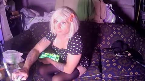 longbeachcd69 online show from 7, 11, 2025