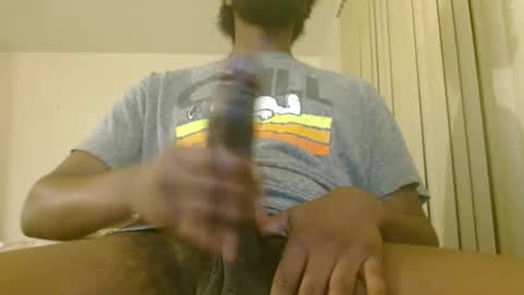 Snapshot of longblackcock28 chatting on 9, 12, 2024 longblackcock28 online show from 9, 12, 2024