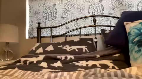 Snapshot of longshank09 chatting on 6, 12, 2024 longshank09 online show from 6, 12, 2024