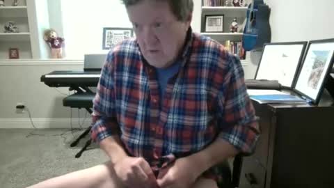 lonlynude online show from 2, 4, 2026