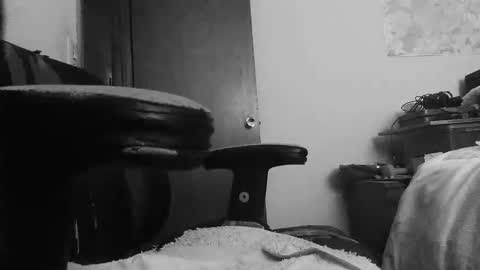 lookingforcougars500 online show from 19, 4, 2026