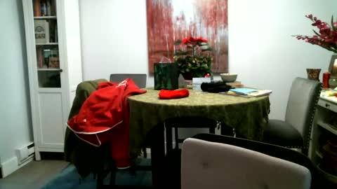 loop102 online show from 28, 1, 2025