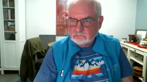 loop102 online show from 11, 4, 2026