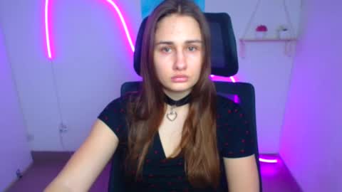 Lora online show from 25, 2, 2026