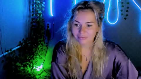 Snapshot of loraboyar chatting on 12, 9, 2025 Lora online show from 12, 9, 2025