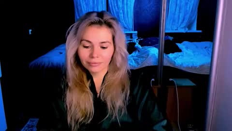 Lora online show from 14, 11, 2025