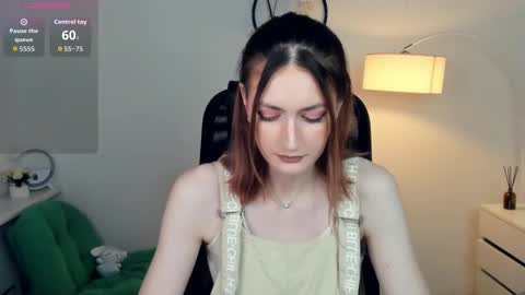 Lora online show from 28, 11, 2025