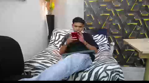Snapshot of lord_jamess_ chatting on 9, 9, 2025 jamess online show from 9, 9, 2025
