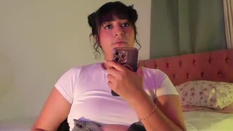 lore_rey online show from 17, 12, 2025