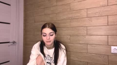 Olivia online show from 21, 12, 2025