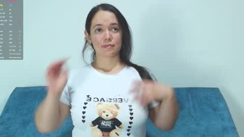 Loren Grey online show from 5, 4, 2026