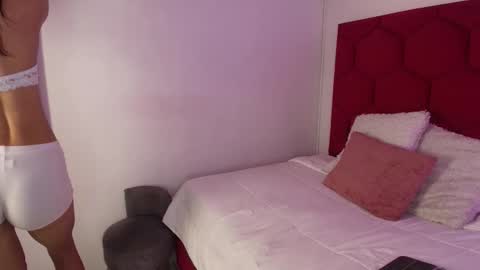 LORELI online show from 9, 9, 2025