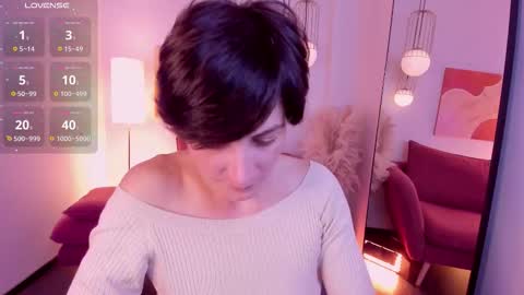 Loren online show from 8, 10, 2025