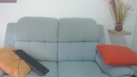 Loren online show from 4, 8, 2026