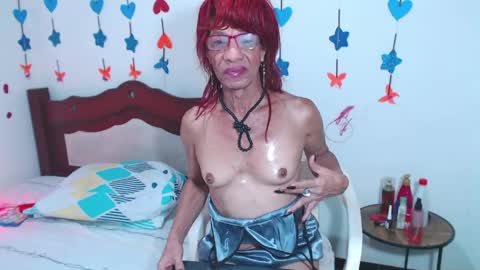 Snapshot of lorenacapelli chatting on 3, 5, 2026 Lorena Capelli online show from 3, 5, 2026