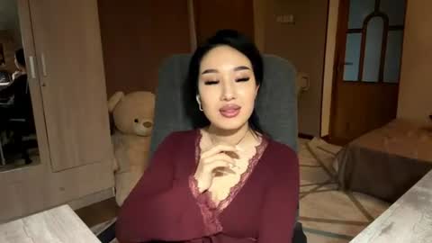 Kira online show from 11, 6, 2026