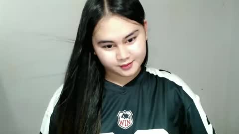 Snapshot of lorenpage_love chatting on 5, 1, 2025 LOREN online show from 5, 1, 2025