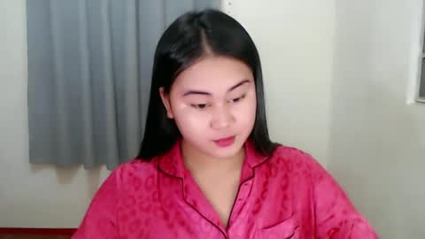 Snapshot of lorenpage_love chatting on 7, 1, 2025 LOREN online show from 7, 1, 2025