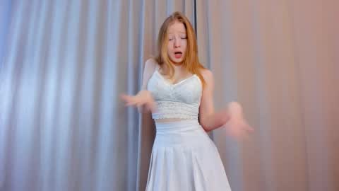 Lola   online show from 22, 12, 2025