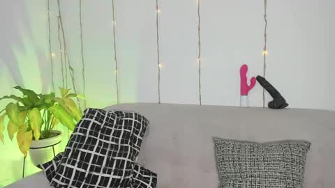 Snapshot of lorens_martin chatting on 26, 5, 2026 L O R E N online show from 26, 5, 2026