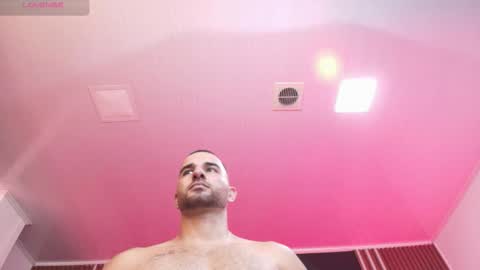  L O R E N Z O  Thumbs Up help  online show from 23, 3, 2026