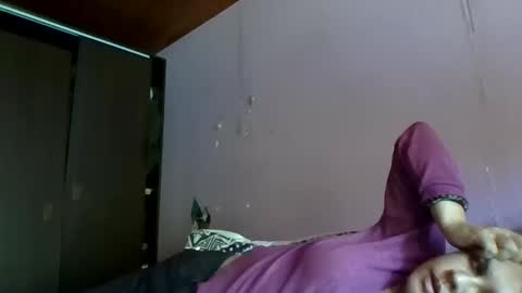 loretoochagavia0 online show from 9, 3, 2026