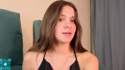 Chloe for Fan BlackHole online show from 22, 9, 2025