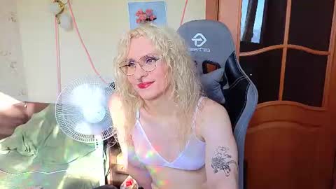 Snapshot of lori_myaf chatting on 31, 7, 2026 Lori ----------------------------------- online show from 31, 7, 2026