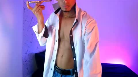 Lorian Vikel  online show from 22, 2, 2026