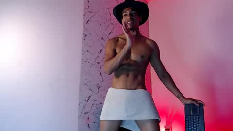 Snapshot of lorian_vikel chatting on 26, 5, 2026 Lorian Vikel online show from 26, 5, 2026