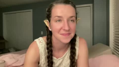 lothlori online show from 15, 3, 2026