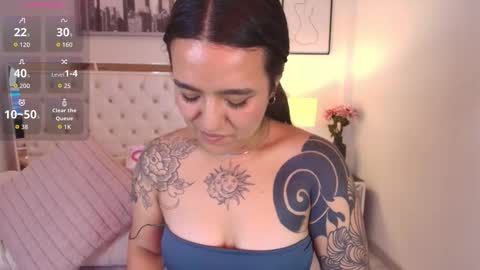 lottie_fox online show from 20, 12, 2025